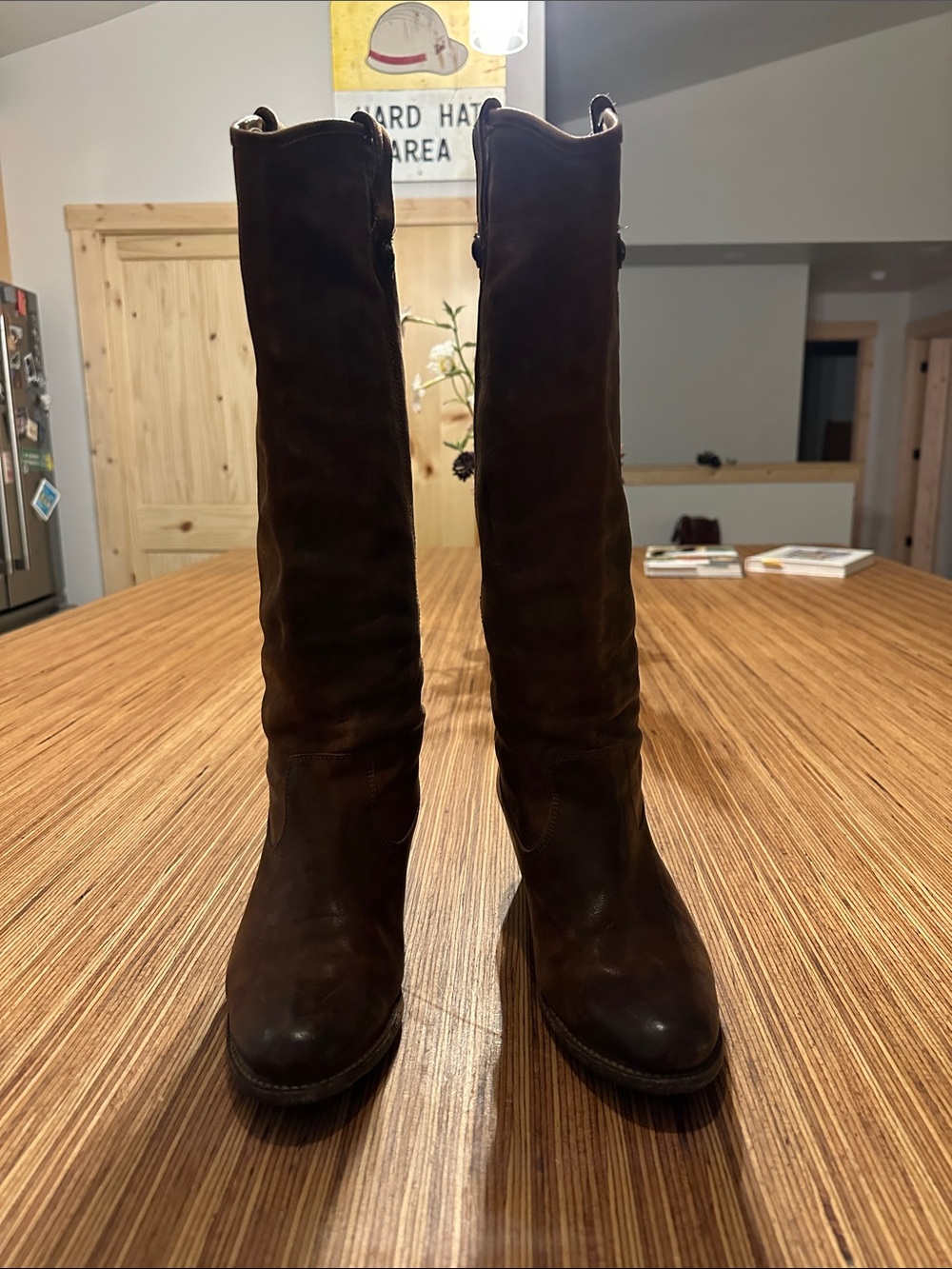 Frye Chestnut Brown Leather Boots with Block Heel - Picture 2 of 9